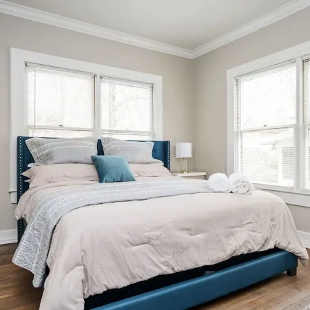 !NEW! MCM Retreat in Downtown Decatur