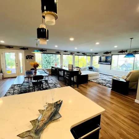 Unobstructed WATERFRONT views, downtown, trails!