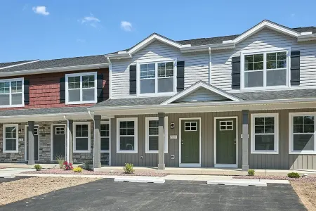 Vista Villa! New Condo near Sand Springs Country Club