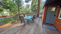 Remodeled Lakeside home in Exceptional location