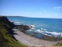 Luxury Character Cottage, 5 minutes walk to the South West Coast Path and beach