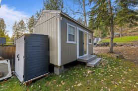 Lake Front New Remodel w/ Hot Tub- Coeur d'Alene