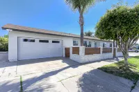 Newly Renovated Oceanside Home Hotels near Vons
