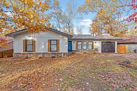 ★Come. Sit. Stay. Play.★ ☼SUNROOM☼ ♥MTB GOLF LAKE♥