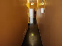 Large 2 bedroom near Downtown & University