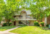 2BD 2BA WALK-IN CONDO INDOOR/OUTDOOR POOL HOT TUB