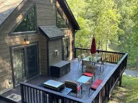 Waterfront family cabin, near falls, golf, ski resorts, hiking, fishing & more!