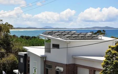 Crocavilla Premium Surf Condo