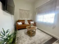 💎Hidden Gem- 5 miles from Siesta Key Beach!Prime location in Sarasota!