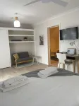 Convenient studio; minutes to beaches, shops, sport grounds; off street parking