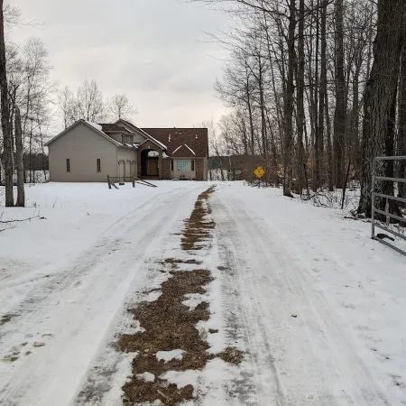 Make new memories! Vacation in the forest on Loon Lake: spacious; scenic; fun.