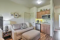 Branson West Getaway @ StoneBridge, 5 Minutes from Silver Dollar City