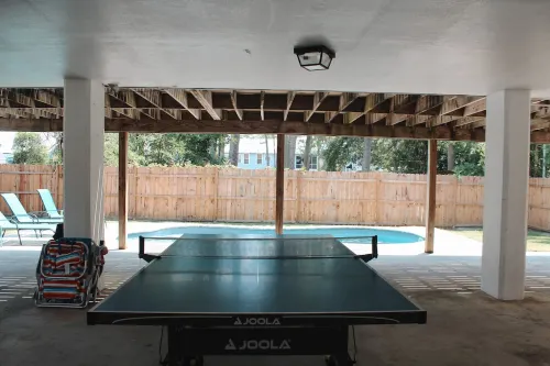 BEACH HOUSE W/POOL/SPA -5 minute walk to beach- NO WORRIES BEACH HAPPY