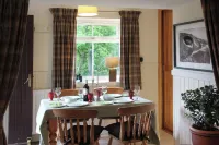 Smithy Cottage Licence AS00607 Hotel a Strathdon