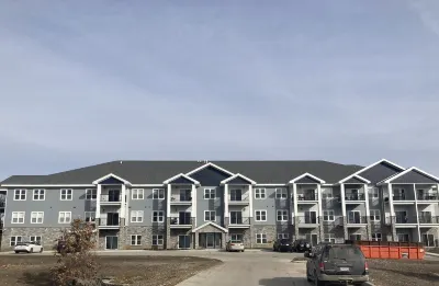 Cozy Lake View Condo