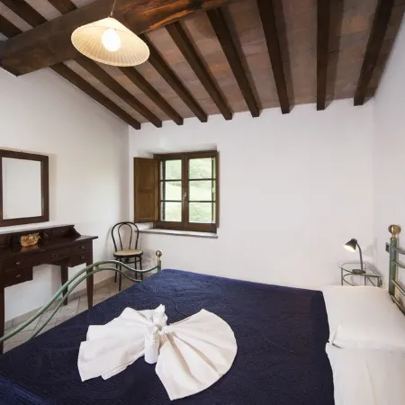 Le Macine, a wonderful ancient restored watermill with Pool