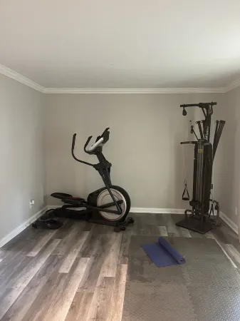 Cozy House Close to Everything You Need for a Comfortable Stay. Отели рядом с Аэропорт Коламбус Метрополитен