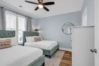 Christmas at the Beach! Celebrate in Style!