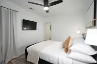 Family & Pet Friendly Modern Townhouse Hotels in Alabaster