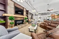 Overnight Event Venue & Loft in downtown Mitchell
