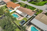 4BR Modern HTD Pool Jacuzzi 1.5 Miles to the Beach Các khách sạn gần Deerfield Beach International Fishing Pier