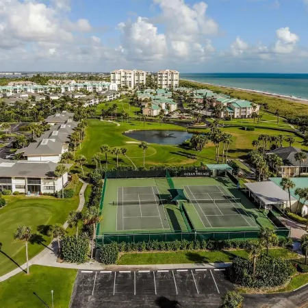 Ocean Village Beachfront Escape, Golf,Heated Pools,Pickleball ,Tennis,and More.