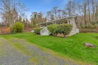 Redondo Beach Bungalow