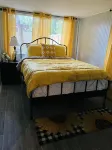 Cozy 1 bedroom guesthouse apartment near downtown & riverwalk