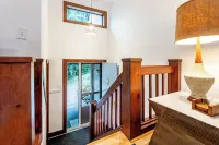 Vermont get-away end unit townhouse nestled in the trees - Wifi