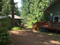 The Family Lake Place- 3 Bdrm- Year Round Hiking, Boating, Fishing