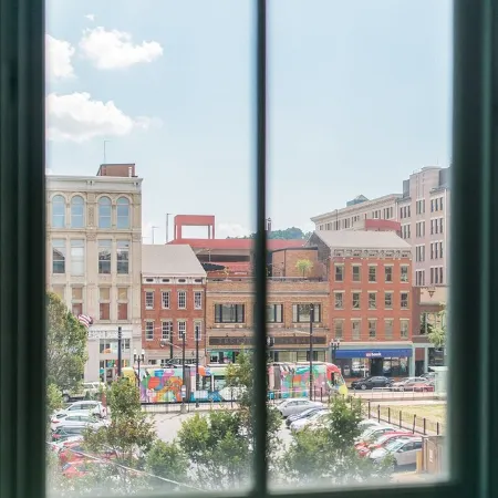 The Reserve - Heart of OTR 2 Bed Suite w/Views.
