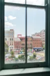 The Reserve - Heart of OTR 2 Bed Suite w/Views. - 4-Star