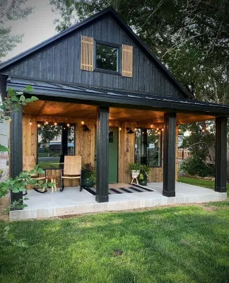 Curated abode w/ close proximity to National Parks