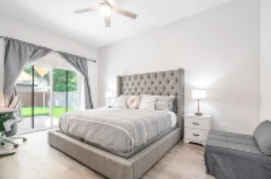 ❤️modern 5☆accommodation in 3B2B✔King size bed✔ BBQ✔ pet friendly✔5 mi to Domain Hotels in Wells Branch