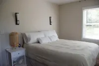 Beautiful Private Setting !!!