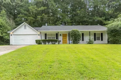Exquisite VRBO near Atlanta airport. Let me be your favorite host!!