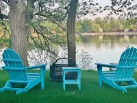 Charming 3-bedroom Legacy Lakehouse near Spicer with beautiful view of the lake!