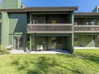 Cozy Lakeside Deer Valley 3+ bdrm/Sleeps 8 薩米特縣住宿飯店