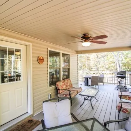 12 Person Retreat! Hot Tub! By Skiing, Pool, Lake. Dog Friendly- bring everyone!