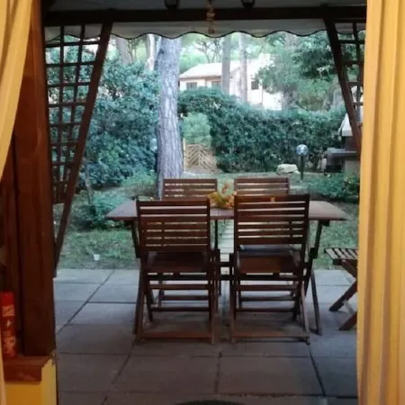 200 m from the beach, house 4 Beds GREEN