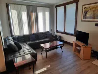 Sha-Ron's Place 2 bedroom home in McKees Rock, Pittsburgh Hotels near Settlers Cabin Dog Park