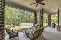 Charming 3-bedroom house in fabulous Magnolia with WiFi and AC by Lake Conroe