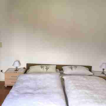 Spacious apartment with unique Zugspitzpanorama Rooms