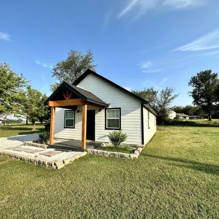 Cozy Luxury Cottage in Country with Fireplace & Hot Tub