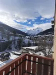 Appartement Chaleureux à Valcenis Lanslevillard à Proximité de Tous Commerces Hotels in Val-Cenis