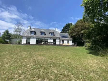 Maison Luxe 11 Couchages 5 mn Plage Отели рядом с достопримечательностью «Fun Park Crozon»