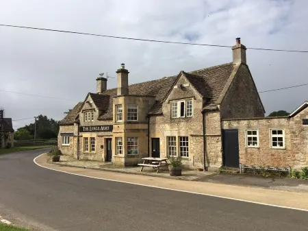 A stylish Barn conversion with the perfect mix of industrial and country styling Отели рядом с достопримечательностью «Tithe Barn»