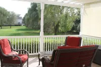 Martha's Guest Suite: Less than 3 miles from Sight and Sound Theater.