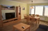 Haus zum Strand "Perle" in beautiful nature close to the Baltic Sea in Barendorf Hotels in Dassow