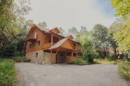 Cozy Log Cabin in Sundance Resort Neighborhood That Sleeps 20+ Hotels in Sundance